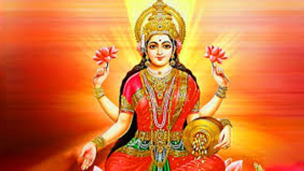 maa laxmi maa laxmi