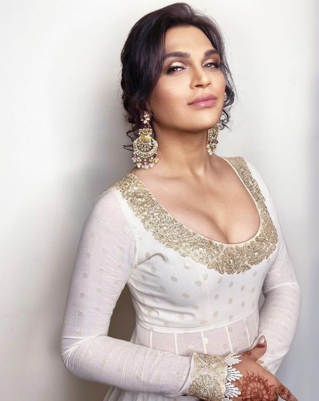 Saisha Shinde Saisha Shinde