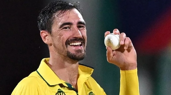 mitchell Starc
