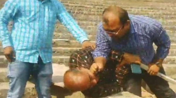 Sarapanach and Engineer fight