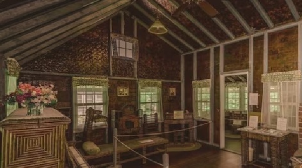 paper house