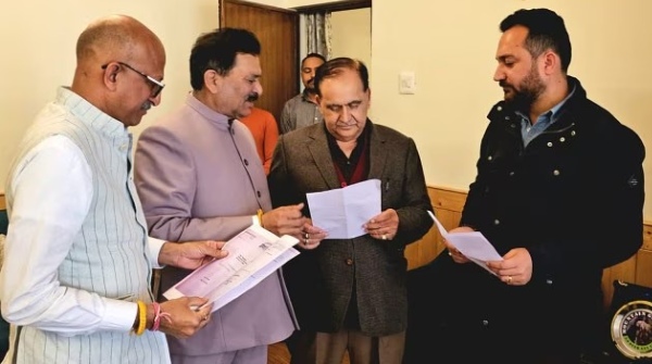 himachal 3 Independent MLA
