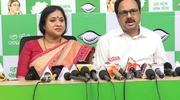 lekhaShri Samantasinghar joined BJd at Shankh Bhavan
