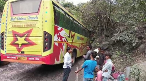 tourist bus accident