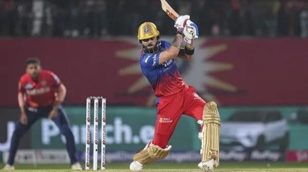 RCB Stay Alive