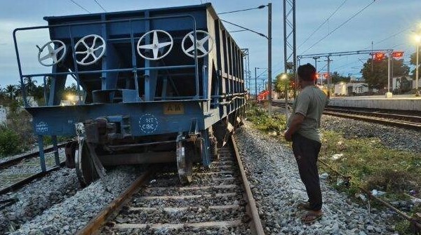 Goods Train Derailed in Odisha