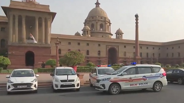 Delhi Bomb Threat