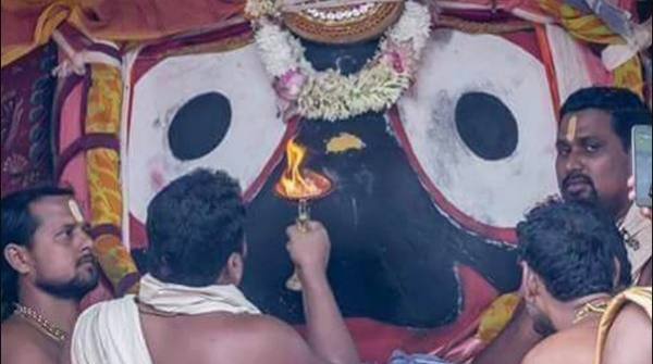 mangala arati