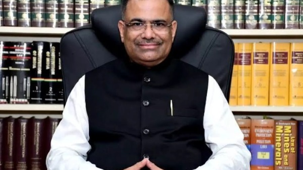 Pathamabar Acharya