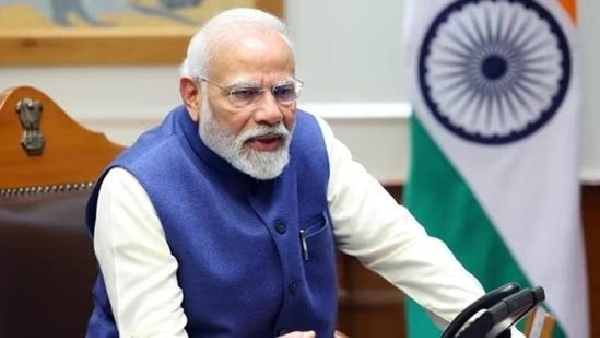 PM Modi Speaks To Kerala CM