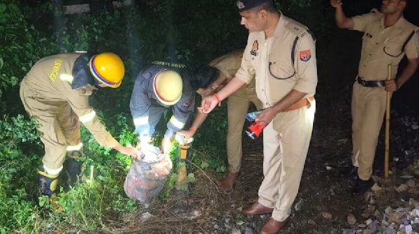 Attempt made to derail Kalindi Express Attempt made to derail Kalindi Express