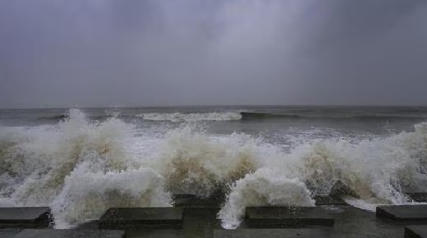 cyclone dana