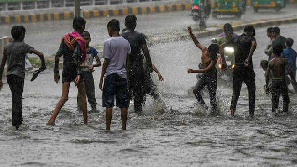 Cyclone dana Heavy rain will occur in West Bengal including UP Bihar
