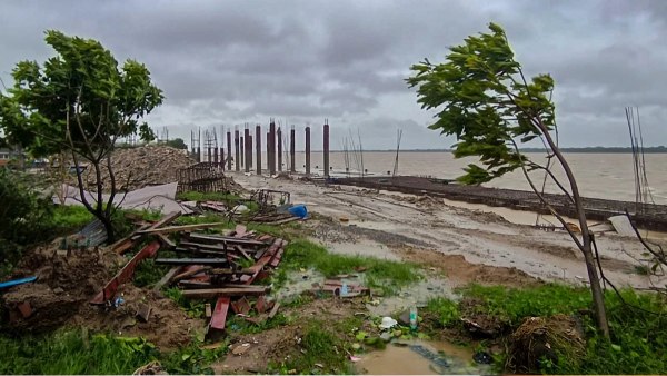 Cyclone Dana