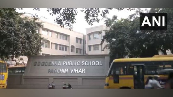 Delhi Schools Receive Bomb Threats