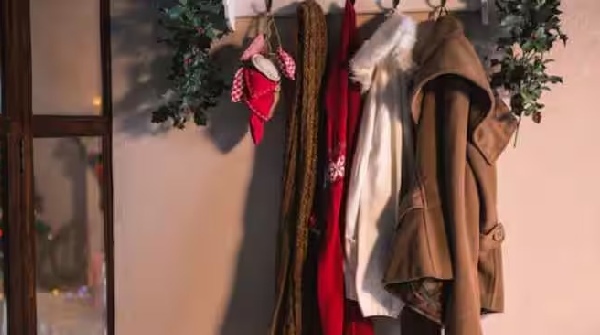 dress hang