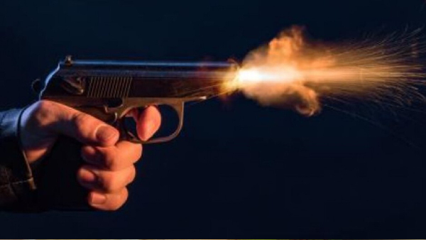 Shooting at bar i