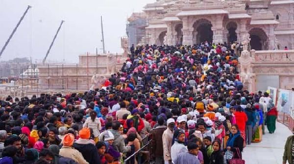 Massive rush of devotees at Ayodhya s Shri Ram Janmabhoomi temple after Mahakumbh Mela visit Massive rush of devotees at Ayodhya s Shri Ram Janmabhoomi temple after Mahakumbh Mela visit