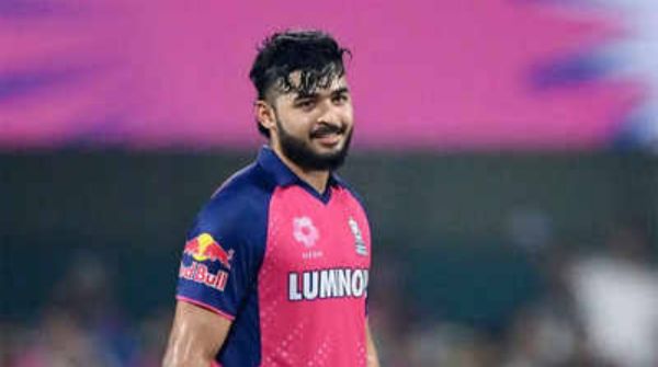 Rajasthan Royals big decision riyan parag