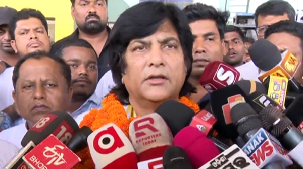 MP Muna Khan strongly criticizes Sasmit Patra