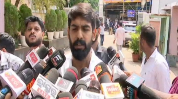 Yatra party controversy Piyush Tripathi returns advance money to owner