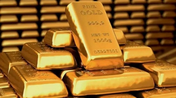 Gold prices fall after continuous increase