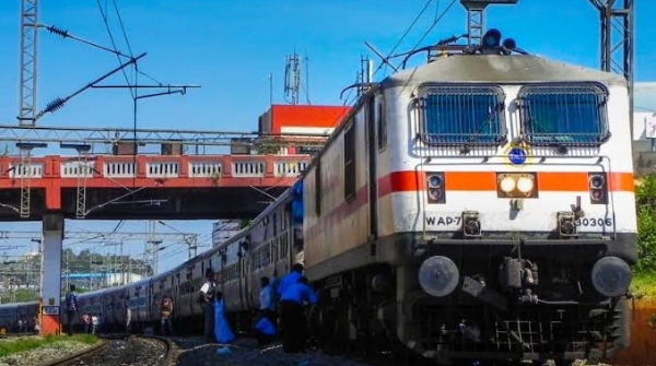 IRCTC Aadhaar Link Link Aadhaar to IRCTC account before July 1