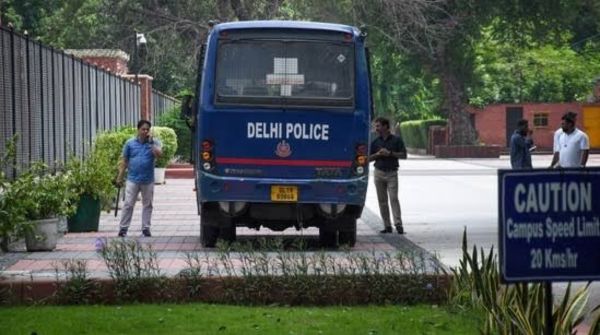 Bomb threats to over 20 schools in Delhi