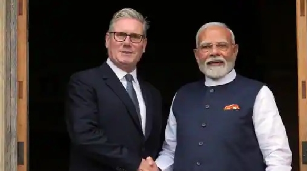 Starmer and Modi sign 6bn India-UK trade deal