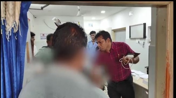 Youth attempts suicide by pouring petrol on himself