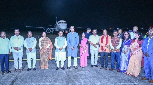 Chief Minister launches Bhubaneswar-Jharsuguda flight service