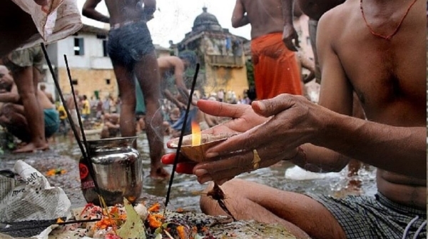 Pitru Paksha 2025 Today is the first Shraddha