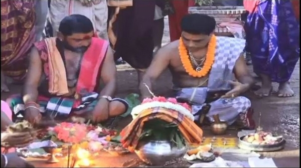 sixteenth day of the puja ritual has begun