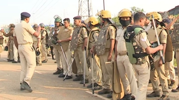 Demolition begins in Salia Sahi Joint team to demolish 517 houses