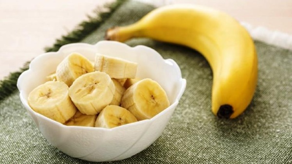Eat banana