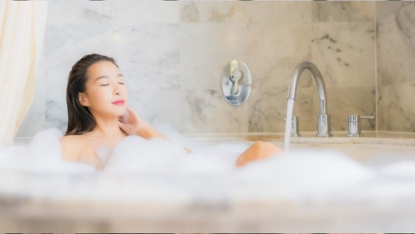 hot bath in winter