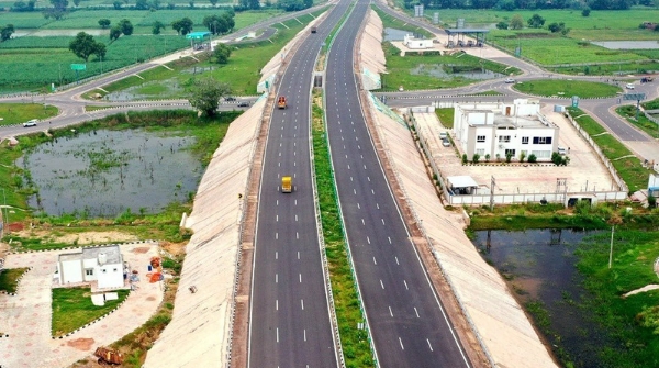 Kharagpur-Vijayawada Expressway w Kharagpur-Vijayawada Expressway w