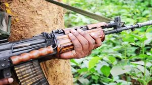 ଝାଡ଼ଖଣ୍ଡରେ ଦୁଇ ଜଣ ମାଓବାଦୀଙ୍କୁ ଗିରଫ୍‍