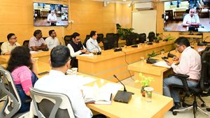 ମହଜୁଦ ଅଛି ପେଟ୍ରୋଲିୟମ ସାମଗ୍ରୀ ଓ ଗ୍ୟାସ, ନିୟମାବଳୀକୁ ପାଳନ କରିବାକୁ ପେଟ୍ରୋଲିୟମ ଓ ପ୍ରାକୃତିକ ଗ୍ୟାସ ମନ୍ତ୍ରଣାଳୟର...