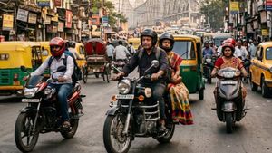 West Bengal Election 2026: ରାତିରେ ବାଇକ ବ୍ୟାନ୍, ଦିନରେ କାହାକୁ ବସାଇବା ମନା, ଜାରି ହେଲା କଡ଼ କଟକଣା