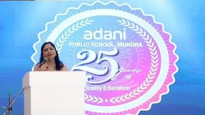 ଉଦ୍ଦେଶ୍ୟ, ମୂଲ୍ୟବୋଧ ଓ ସମ୍ଭାବନାକୁ କେନ୍ଦ୍ର କରି ୨୫ ବର୍ଷ ପୂରଣ କଲା ମୁନ୍ଦ୍ରାର ଆଦାନୀ ପବ୍ଲିକ୍ ସ୍କୁଲ, ଡ଼ଃ ପ୍ରୀତି ଆଦାନୀଙ୍