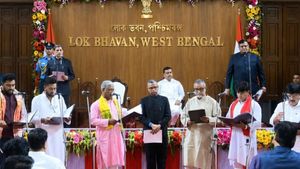ଶୁଭେନ୍ଦୁ ସରକାରରେ ମନ୍ତ୍ରୀମଣ୍ଡଳ ସମ୍ପ୍ରସାରଣ, ଶପଥ ନେଲେ ୩୫ ଜଣ ମନ୍ତ୍ରୀ