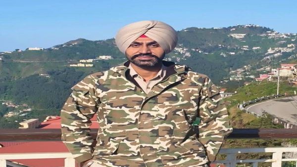 ਮਾਨਸਾ 'ਚ ਦਿਲ ਦਹਿਲਾਉਣ ਵਾਲੀ ਘਟਨਾ, DC ਦੇ ਗੰਨਮੈਨ ਨੇ ਪਤਨੀ ਅਤੇ ਬੱਚਿਆਂ ਸਣੇ ਖੁਦ ਨੂੰ ਮਾਰੀ ਗੋਲ਼ੀ