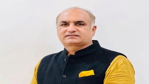 ਰਾਜਵਿੰਦਰ ਕੌਰ ਥਿਆੜਾ ਦੀ ਛੁੱਟੀ, ਜਲੰਧਰ ਕੈਂਟ ਦੇ AAP ਇੰਚਾਰਜ ਬਣੇ ਦੀਪਕ ਬਾਲੀ, ਪਰਗਟ ਸਿੰਘ ਖਿਲਾਫ਼ ਲੜ ਸਕਦੇ ਚੋਣ