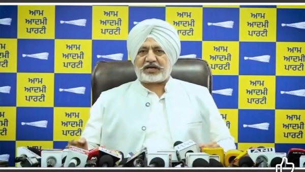 baltej pannu on bibi badal baltej pannu on bibi badal