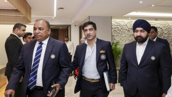 ajit agarkar
