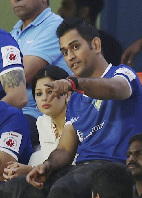Photo Gallery : Indian Cricketer Mahendra Singh Dhoni