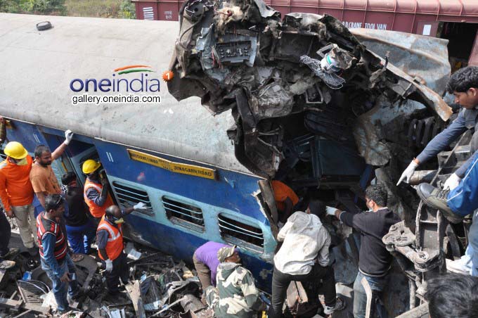 PHOTOS: Hirakhand Express Accident