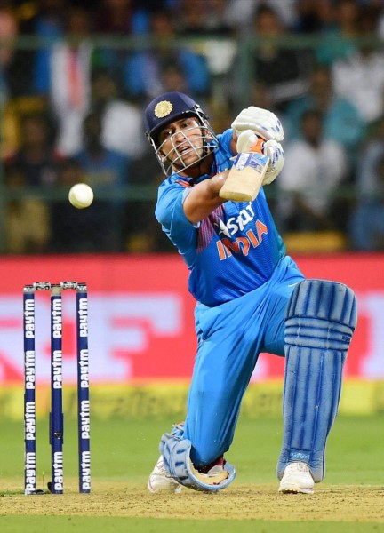 Photos: Cricket - England Tour Of India 2016-17