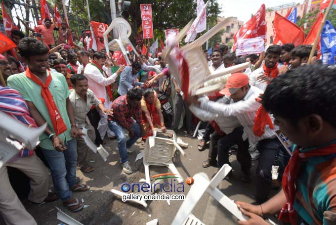 Photo Gallery: Capture Dharna Chowk Protest In Hyderabad